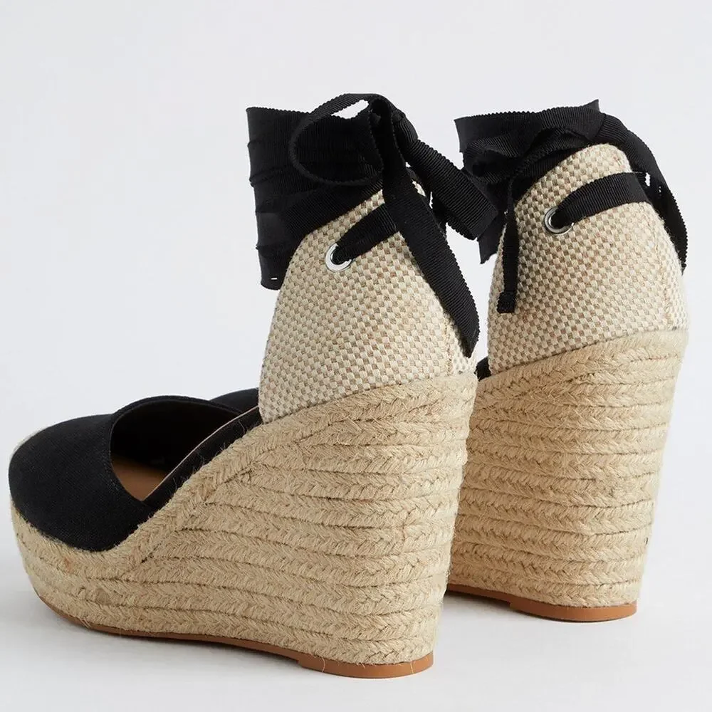 New Torrid 9WW 9 Wide Sexy Black Platform Espadrille Canvas‎ Wedge 4